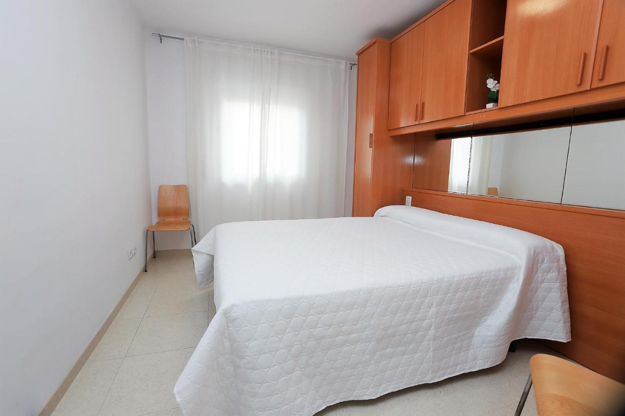 Apartamento Placa Jardi Калафел Екстериор снимка