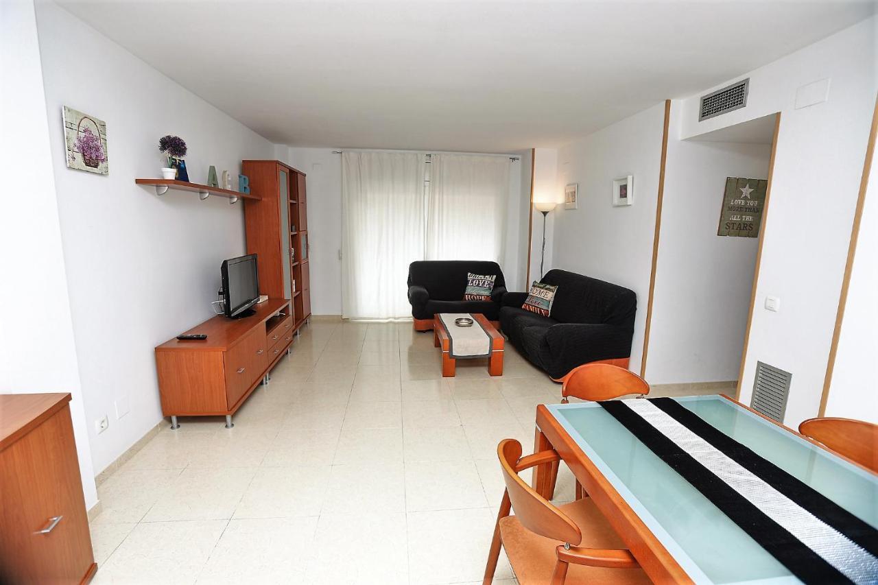 Apartamento Placa Jardi Калафел Екстериор снимка