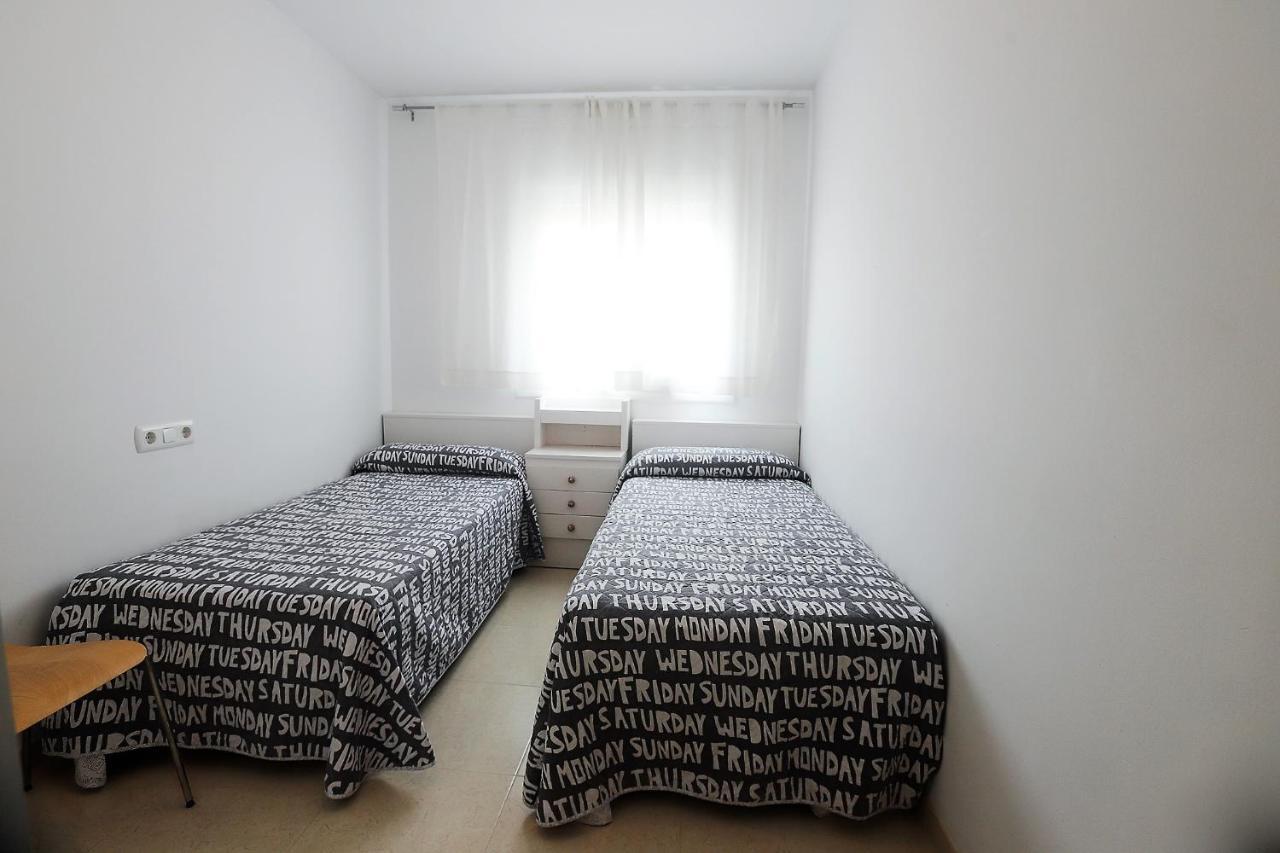 Apartamento Placa Jardi Калафел Екстериор снимка